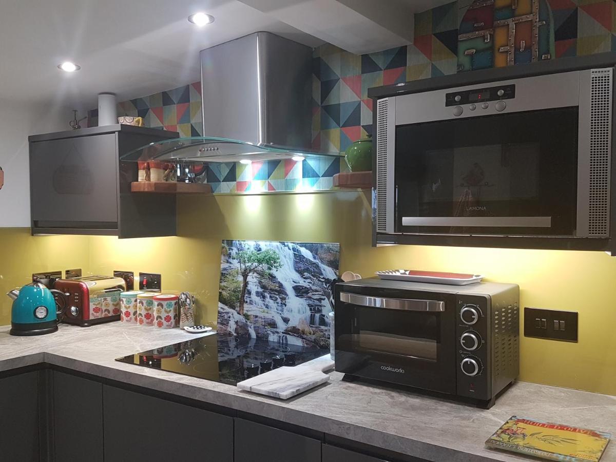 Bayview Lodge New Spacious Apartment Breakish Екстер'єр фото