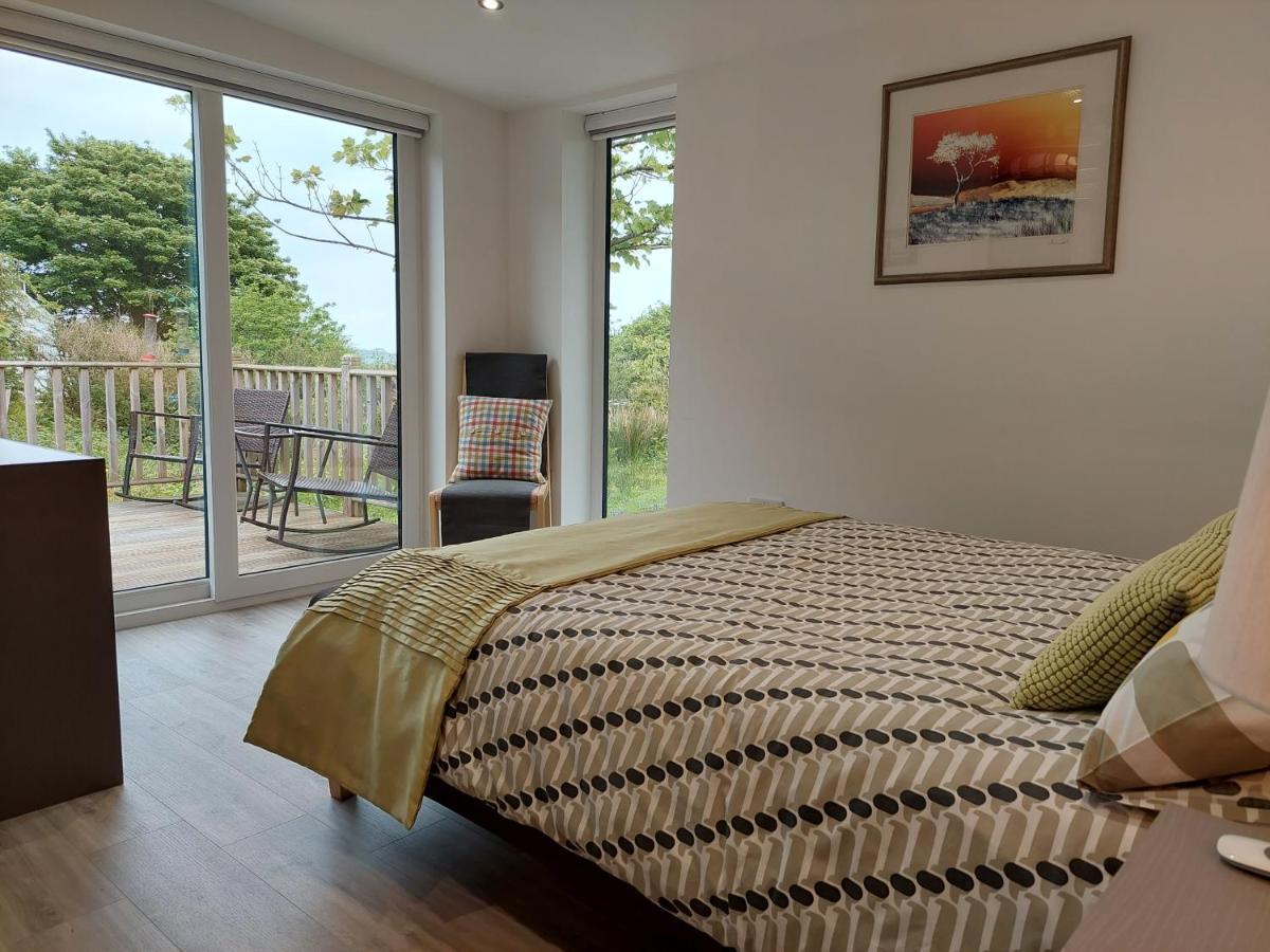 Bayview Lodge New Spacious Apartment Breakish Екстер'єр фото